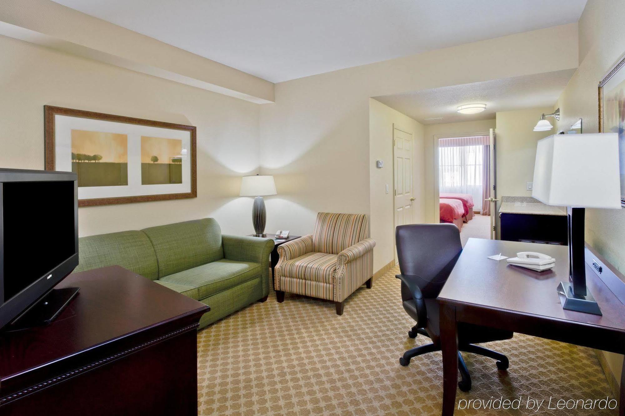 Country & By Radisson, Port Charlotte, Fl Hotel